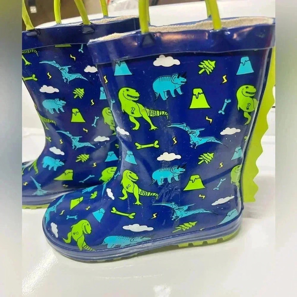 Dinesours kids rain boots size 13 new - Picture 1 of 6